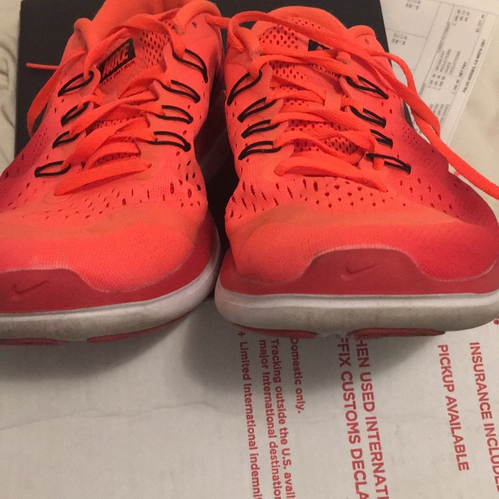 COPY - Orange/red Nike Flex 2017 running shoe used